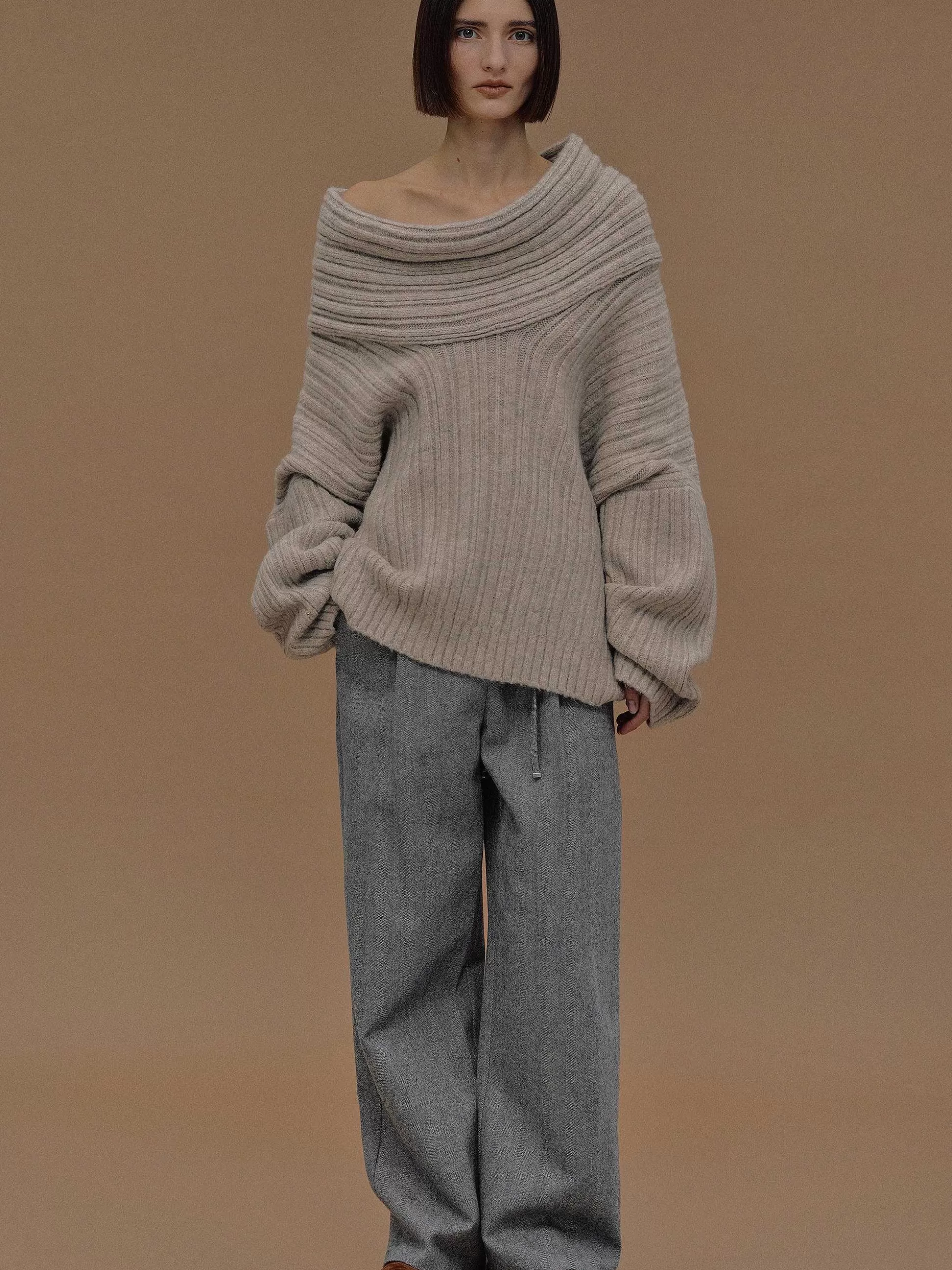 Source Unknown Becca Pull Surdimensionne En Tricot A Rouleau Haut, Noix De Coco Flash Sale