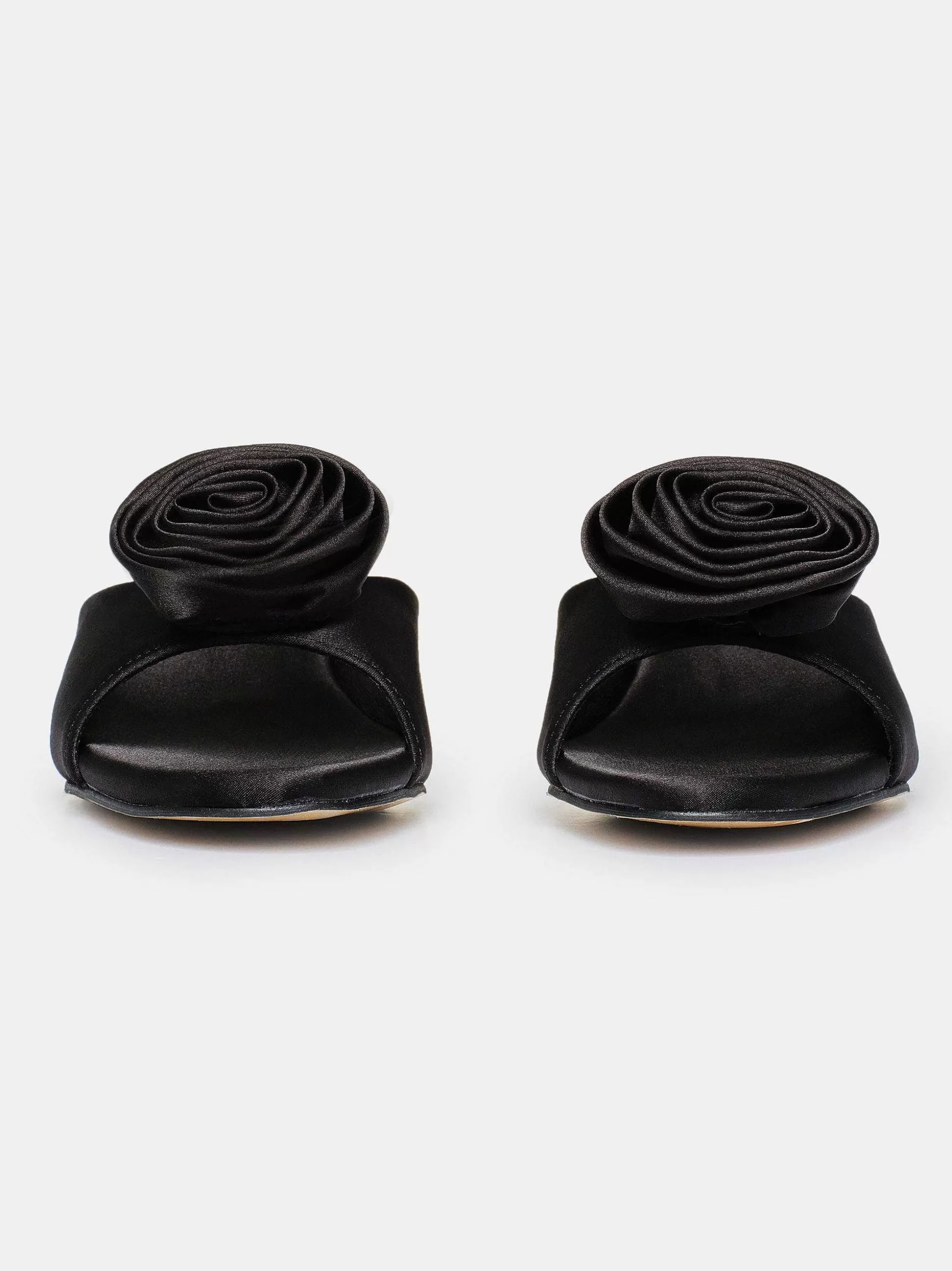 Source Unknown Mules En Satin Avec Appliques Roses, Noir Flash Sale
